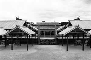 「大嘗宮の建築と歴史　―明治から平成、そして令和へ―」